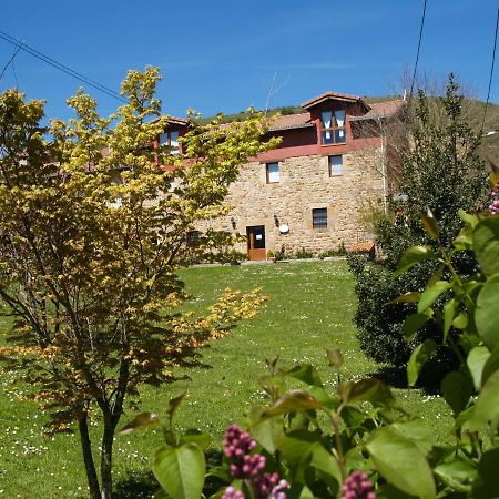 Albergue La Torre Santiurde de Reinosa Exterior photo