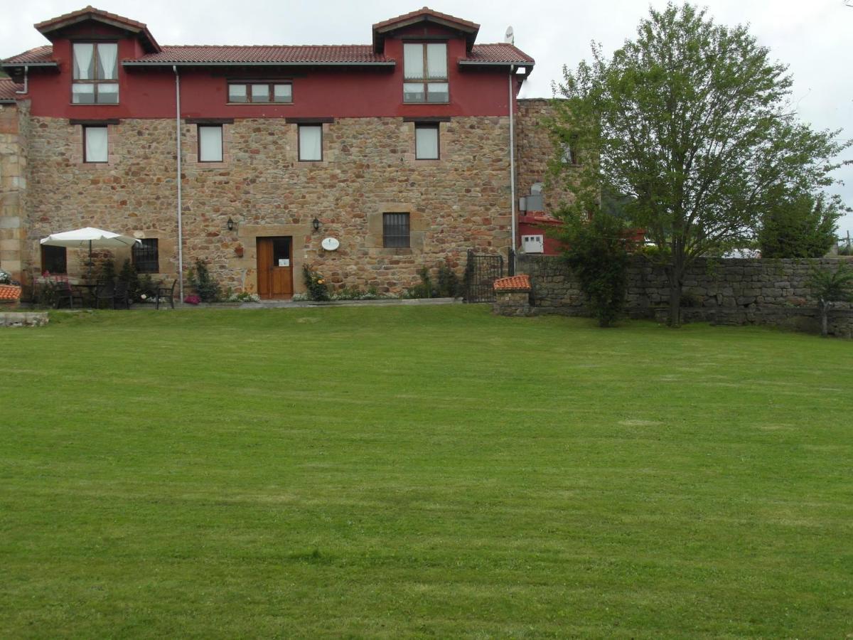 Albergue La Torre Santiurde de Reinosa Exterior photo