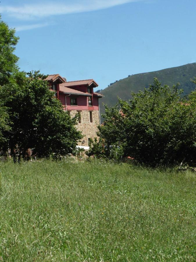 Albergue La Torre Santiurde de Reinosa Exterior photo